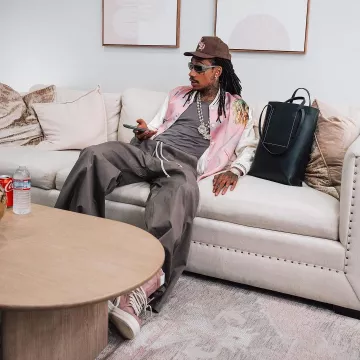 Rick Owens Black Leather Tall Shopper Tote worn by Wiz Khalifa on the Instagram account @wizkhalifa