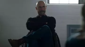 Rag & Bone Classic Slim Fit Henley worn by Detective Elliot Stabler (Christopher Meloni) as seen in Law & Order: Organized Crime (S04E10)