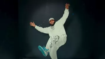 Givenchy White Crest Logos Hoodie worn by El Alfa in EL ALFA "EL JEFE" - LA MATERNA (Video Oficial)