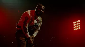Eric Emanuel Brown & Ivory EE Beanie porté par Tee Grizzley en Tee Grizzley - Suffer In Silence [Vidéo officielle]