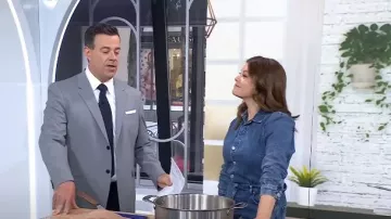 Rails Beverly Robe-chemise en denim en côte ouest portée par Gail Simmons comme on le voit dans Today le 19 avril 2024