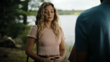 Zara Ribbed Top worn by Lola Gunderson (Amalia Williamson) as seen in Sullivan's Crossing (S02E02)