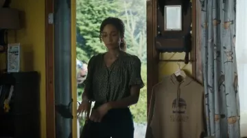 Reformation Adeline Top Dandy worn by Sydney Shandon (Lindura) as seen in Sullivan's Crossing (S02E02)