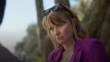 Saint Laurent Eyewear Rectangular Frame Sunglasses worn by Alexa Crowe (Lucy Lawless) as seen in My Life Is Murder(S04E01)