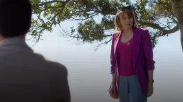 Y.A.S Bright Tailored Blazer worn by Alexa Crowe (Lucy Lawless) as seen in My Life Is Murder (S04E01)