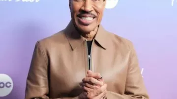 American Idol S22 Lionel Richie Brown Chaqueta de cuero de Lionel Richie en American Idol Rewind