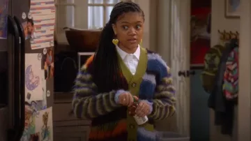Brain Dead Blur­ry Lines Al­paca Cardi­gan worn by Aaliyah Upshaw (Khali Spraggins) as seen in The Upshaws (S05E04)