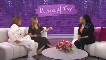 Cinq a Sept Kingsley Floral Paillette Pants usado por Vivica A. Fox como se ve en Today with Hoda & Jenna el 25 de abril de 2024
