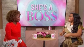 Zara Jupe crayon en lin mélangé portée par Karine Jean-Pierre vue dans Sherri le 23 avril 2024