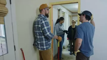 Free People Roller Jump­suit worn by Erin Napier as seen in Home Town (S08E16)