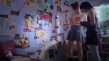 I.am.gia Kyleah Pant porté par Sasha So (Gemma Chua-Tran) comme on le voit dans Heartbreak High (S02E08)