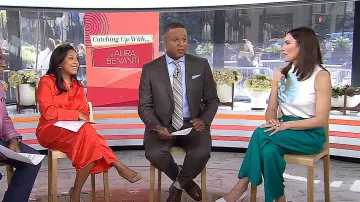 Ted Baker Setsuko Floral Sleeveless Top worn by Laura Benanti as seen in Today on April 29, 2024
