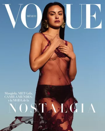 Boucles d’oreilles Christina Caruso Ginkgo Leaf portées par Camila Mendes à Vogue Mexico en mai 2024