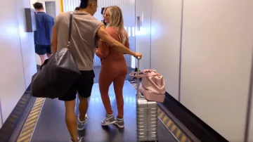Zapatillas Jordan usadas por Ariana Madix como se ve en Vanderpump Rules (T11E14)