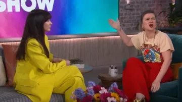 Valentino Crepe Couture Double-breasted Blazer worn by Anne Hathaway in The Kelly Clarkson Show on April 30, 2024