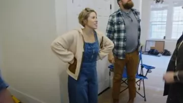 Madewell Resourced Fleece Hooded Zip Jacket worn by Erin Napier as seen in Home Town (S08E17)