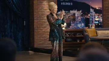 Elie Saab Se­quin Blaz­er worn by Deborah Vance (Jean Smart) as seen in Hacks (S03E02)
