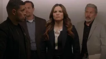 Blazer Carissa en bonne laine porté par Jessica Knight (Katrina Law) dans NCIS (S21E10)