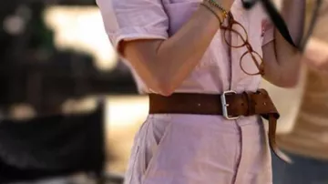 The Fall Guy Wardrobe: Emily Blunt is wearing Pink Jumpsuit to portray Jody Moreno in the movie