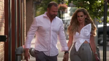 Top d’orchidée JBQ porté par Jackie Goldschneider comme on le voit dans The Real Housewives of New Jersey (S14E01)