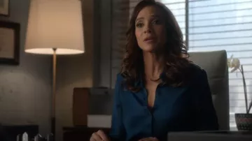 Mango But­ton-Up Shirt worn by Nikki Batista (Dania Ramirez) as seen in Alert: Missing Persons Unit (S02E09)