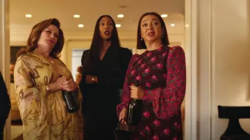 The Vampire's Wife Vil­lanelle Dress worn by Molly Novak (Maya Rudolph) as seen in Loot (S02E08)