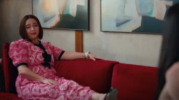 Saloni Jamie Dress worn by Molly Novak (Maya Rudolph) as seen in Loot (S02E08)