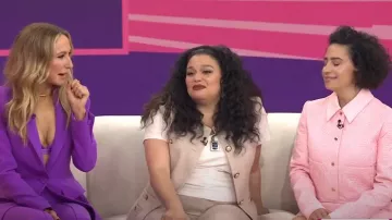 Chaleco Veronica Beard Tamara usado por Michelle Buteau como se ve en Today with Hoda & Jenna el 15 de mayo de 2024