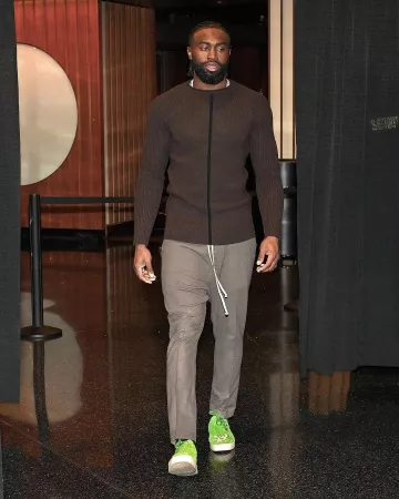 Rick Owens Dust Grey 'Lido' Drawstring Pants worn by Jaylen Brown on the Instagram account @fchwpo