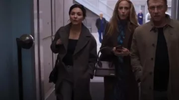 3.1 Phillip Lim Pashli Saddle Mini Riñonera usada por Amelia Shepherd (Caterina Scorsone) como se ve en Anatomía de Grey (T20E07)