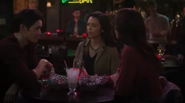 Madewell Whisper Cotton V-Neck Tee worn by Mika Yasuda (Midori Francis) as seen in Grey's Anatomy (S20E07)