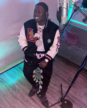 Baskets Lanvin x Future Black & Purple 'Curb' portées par Sheff G sur le compte Instagram @sheff_g