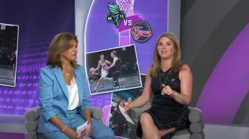 Rosetta Getty Vestido asimétrico sin mangas con broche usado por Jenna Bush Hager como se ve en Today with Hoda & Jenna el 20 de mayo de 2024