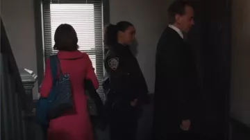 Vera Bradley Nantucket Bag worn by Elsbeth Tascioni (Carrie Preston) as seen in Elsbeth (S01E09)