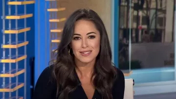 Sandro Nolan Ribbed Star Button Cardigan worn by Kaylee Hartung as seen in Today on  May 21, 2024