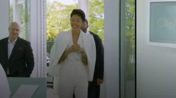 Combinaison de smoking Reiss Dani portée par Kristen Kish vue dans Top Chef (S21E08)