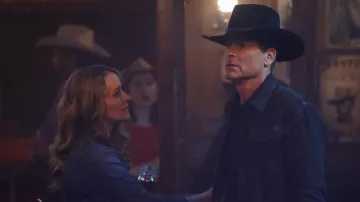 9-1-1: Lone Star: Rob Lowe is wearing black cowboy hat to portray Owen Strand in season 3, episode 11