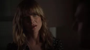 Isabel Marant Eddy Top worn by Kim as seen in 9-1-1 (S07E09)