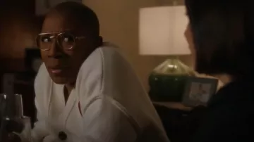Ami de Cœur wool cardigan worn by Henrietta 'Hen' Wilson (Aisha Hinds) as seen in 9-1-1 (S07E09)
