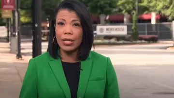 Tommy Hilfiger Solid Single Breasted Blazer in Jolly Green worn by Nikole Killion as seen in CBS Evening News on May 20, 2024