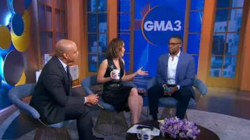 Alice + Olivia Meri Top blazer court à double boutonnage porté par Eva Pilgrim tel que vu dans Good Morning America le 21 mai 2024