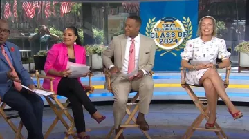 Vestido Boss Daranta usado por Dylan Dreyer visto en Today el 24 de mayo de 2024