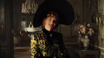 Cendrillon : Cate Blanchett porte une robe verte pour représenter Lady Tremaine dans le film