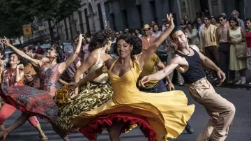 West Side Story: Yellow dress worn by Anita portrayed by Ariana DeBose in the Steven Spielberg's musical movie