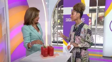 Camisa estampada de patchwork de Zara usada por Ally Love como se ve en Today el 28 de mayo de 2024