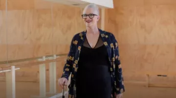 Zambesi Covert Shirt worn by Marianne Smalls (Elizabeth Hawthorne) as seen in My Life Is Murder (S04E05)