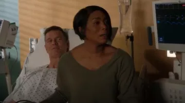 Ba&sh Elsy Sweater worn by Athena Grant (Angela Bassett) as seen in 9-1-1 (S07E10)