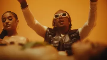 Rich The Kid outfits from video music: White Rectangular Sunglasses worn by the rapper in Band Man (Official Music Video)
