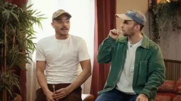 Squeezie looks: the Youtuber wears a green jacket in his YouTube video WHAT'S BEHIND THE DOOR? (feat Eric & Ramzy, Mister V)