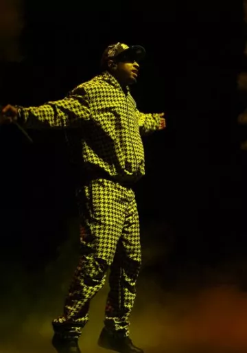 Burberry White & Black Houndstooth Hooded Jacket worn by 21 Savage on the Instagram account @thejohncanon